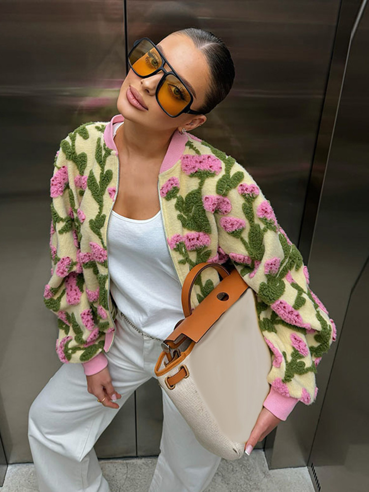 2026秋冬カジュアル3Dジャカード野球女性用ジャケット、都 - Winter Clothing Trends 2026 のレビューと価格