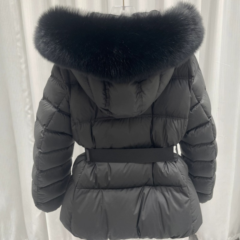 女性の冬のパーカーコート 2026 新しい毛皮の襟フード付き - Winter Clothing Trends 2026 のレビューと価格